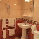 Acapulco Hotel 2*
