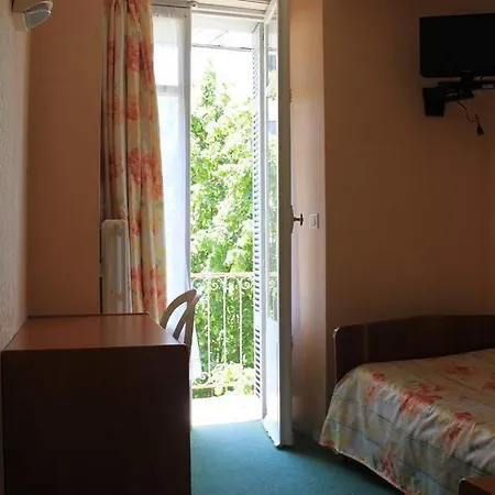 Acapulco Hotel Lourdes